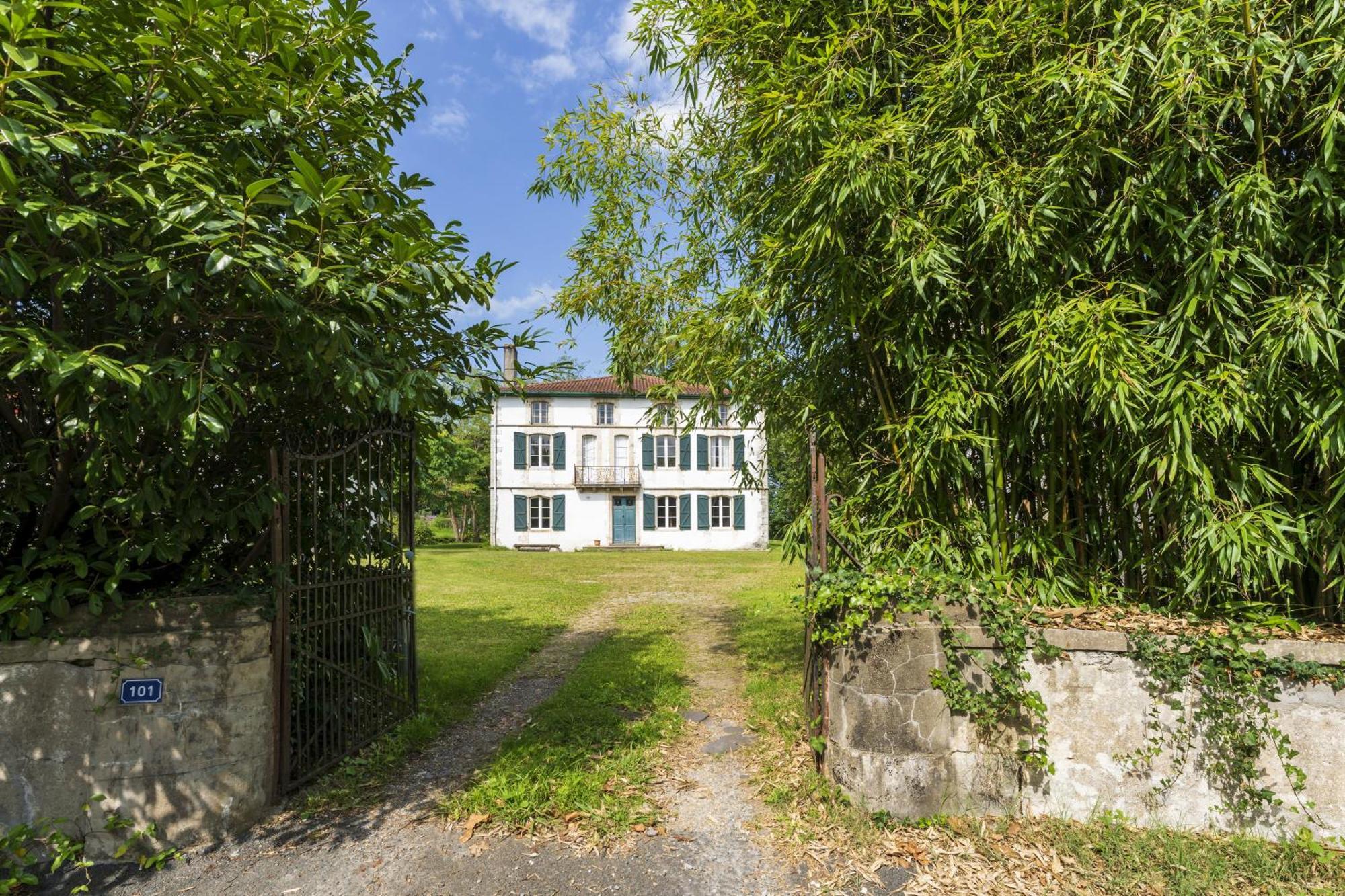 Maison Etxeparea Ustaritz Exteriér fotografie